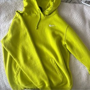 Nike Women’s Sweatshirt